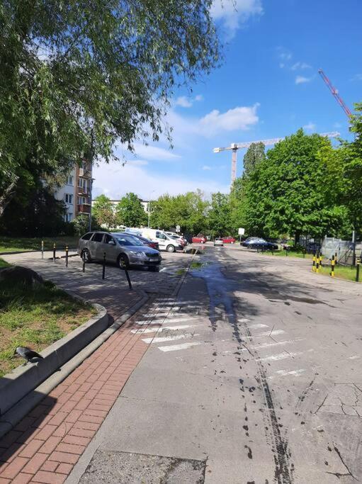 Urocze Mieszkanko 1,25 Km Do Morza Baltyckiego Apartman Gdańsk Kültér fotó