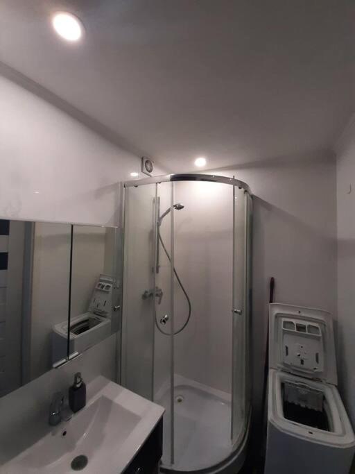 Urocze Mieszkanko 1,25 Km Do Morza Baltyckiego Apartman Gdańsk Kültér fotó